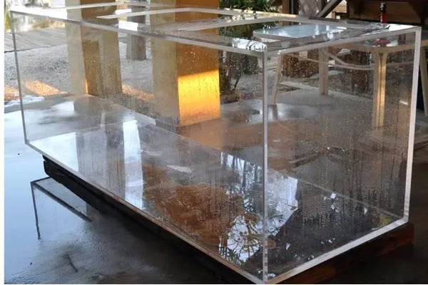 ACRYLIC LEAK PROOF TANK